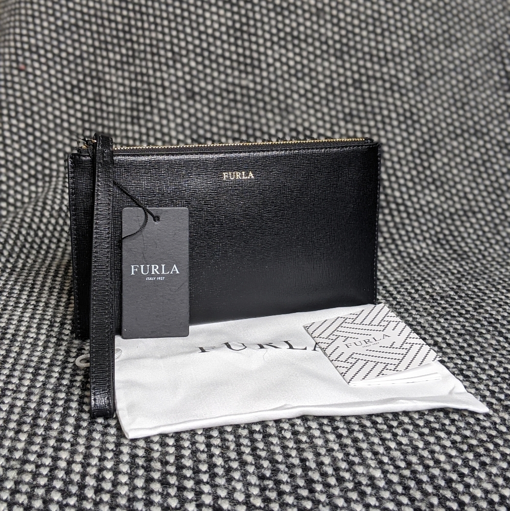 NWT Furla Wristlet